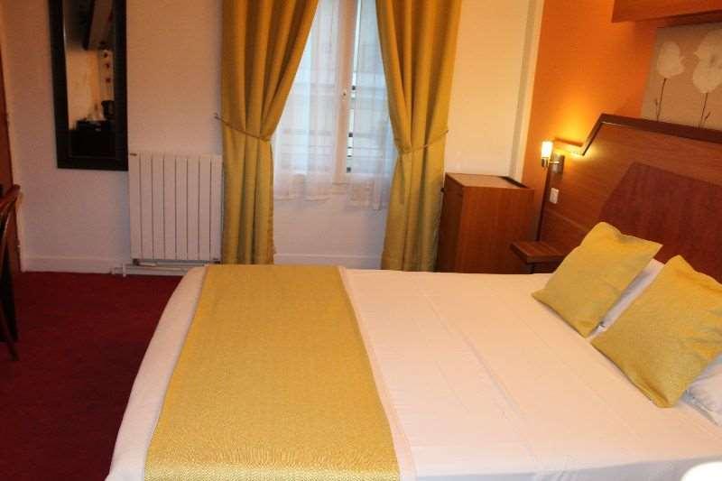 Le Nouvel Hotel Du Theatre Paris Phòng bức ảnh