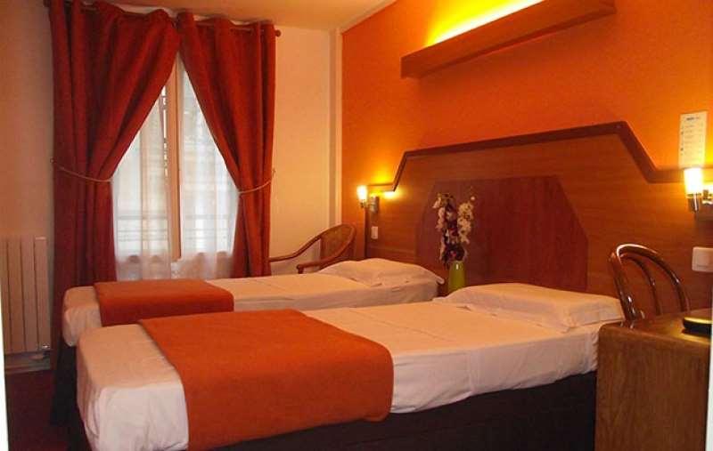 Le Nouvel Hotel Du Theatre Paris Phòng bức ảnh